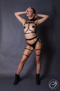 Kožený harness Naughty spodní díl SCUTICA