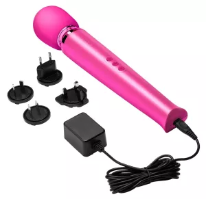 Le Wand Rechargeable Massager pink